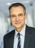 Porträt Prof. Dr. med. Jörg C. Kalff